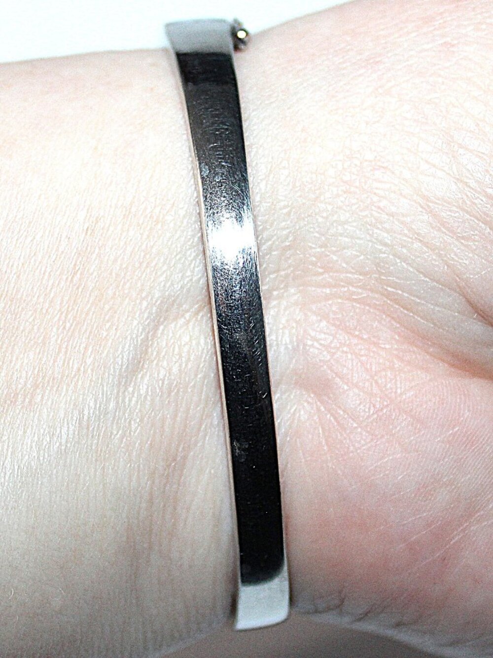 Sterling Silver Cubic Zirconia Bangle Bracelet 18 Grams - Picture 2 of 4